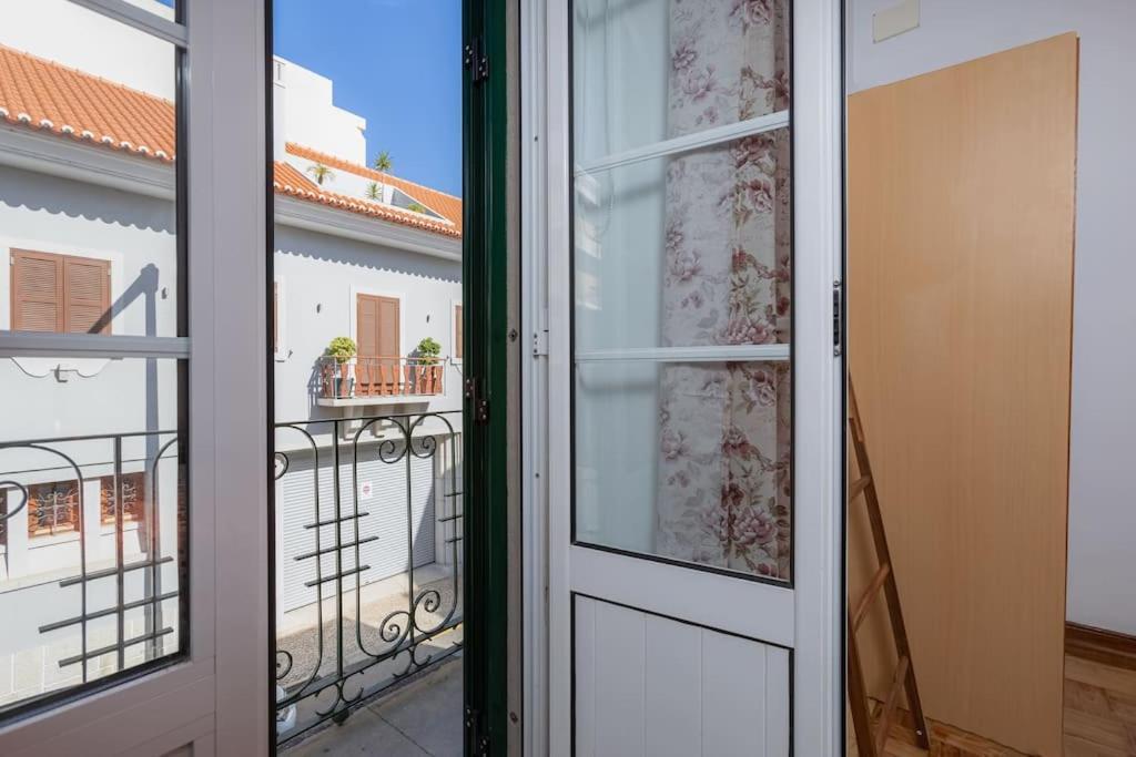 Casa Lotus - Requinte E Bom Gosto Para 6 Pessoas No Coracao De Distrito de Faro Exterior foto